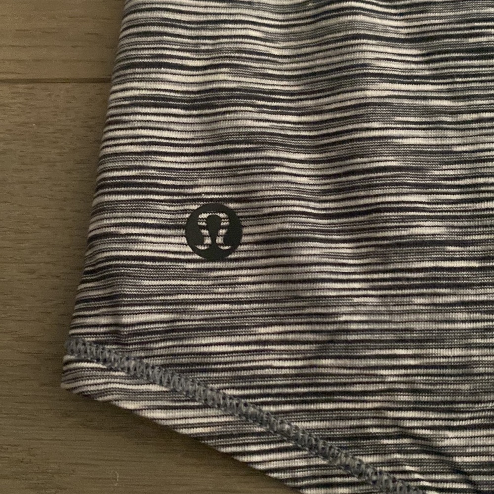 LULULEMON - Racerback Tank - Picture 2 of 4